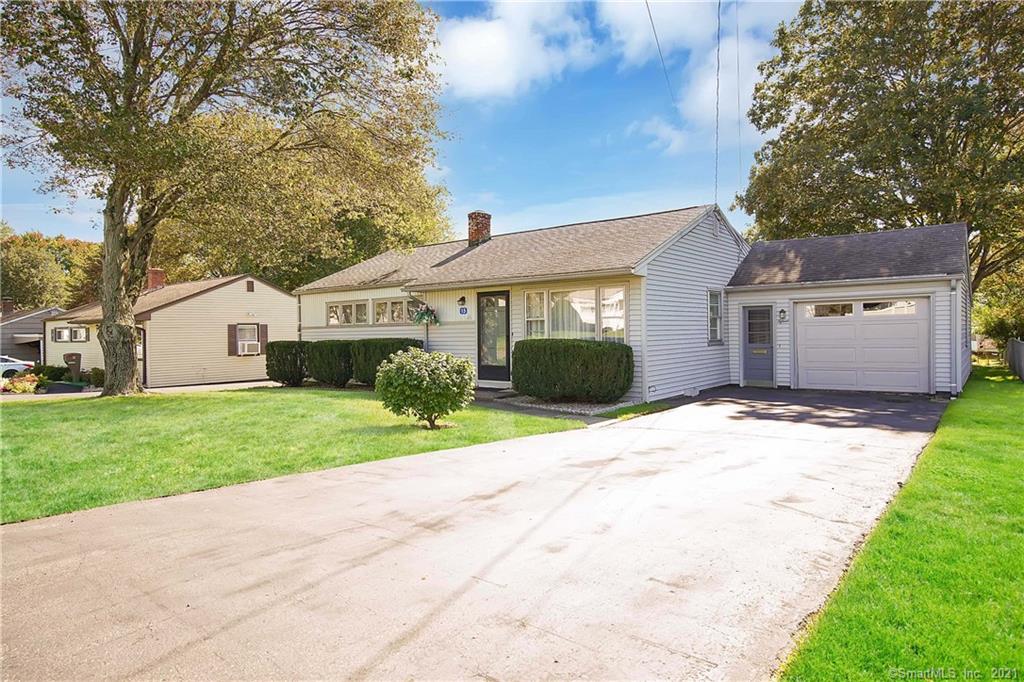 15 Greenhurst Lane East Hartford CT 06118