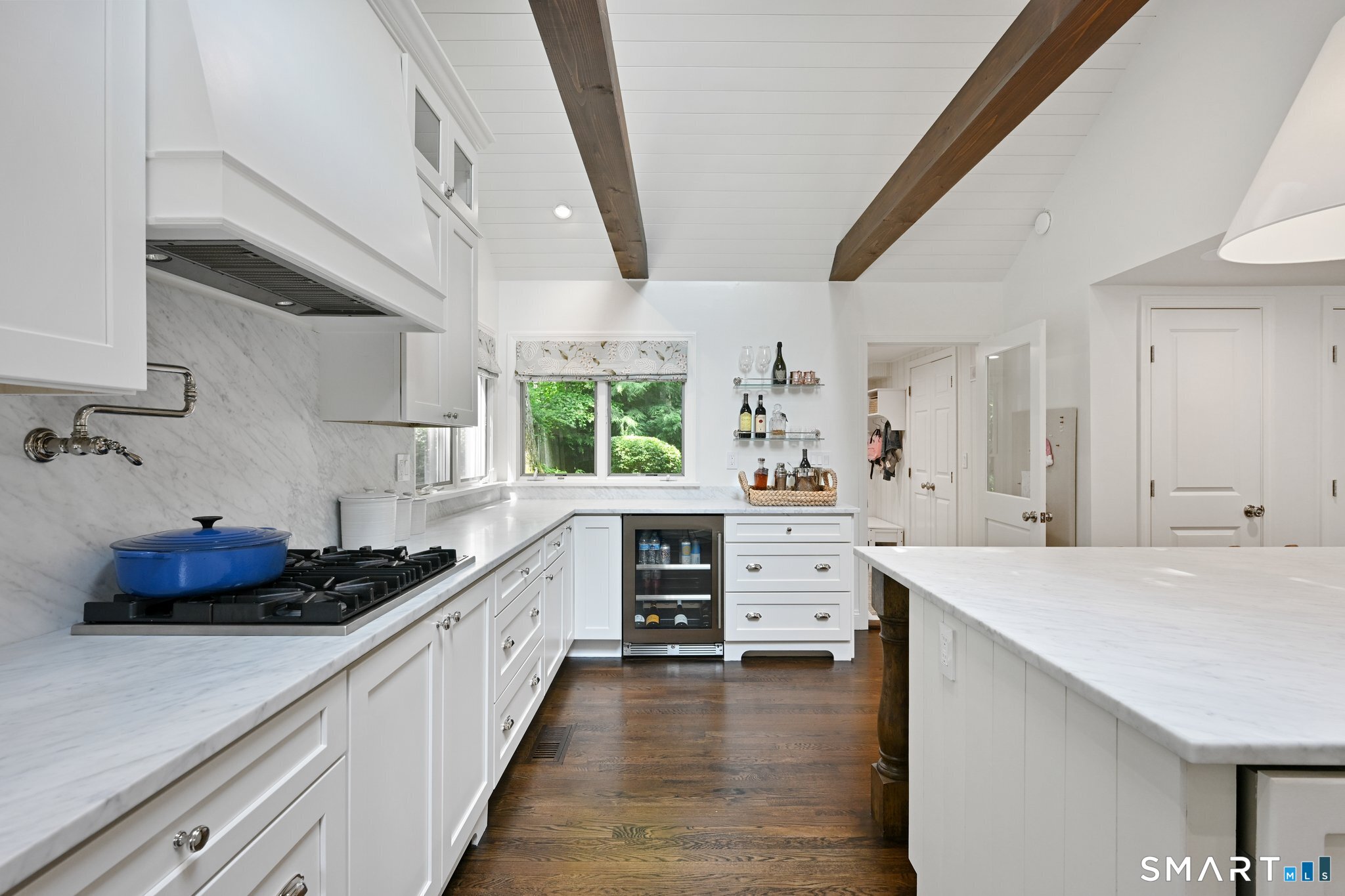 32 Spring Water Lane New Canaan CT 06840