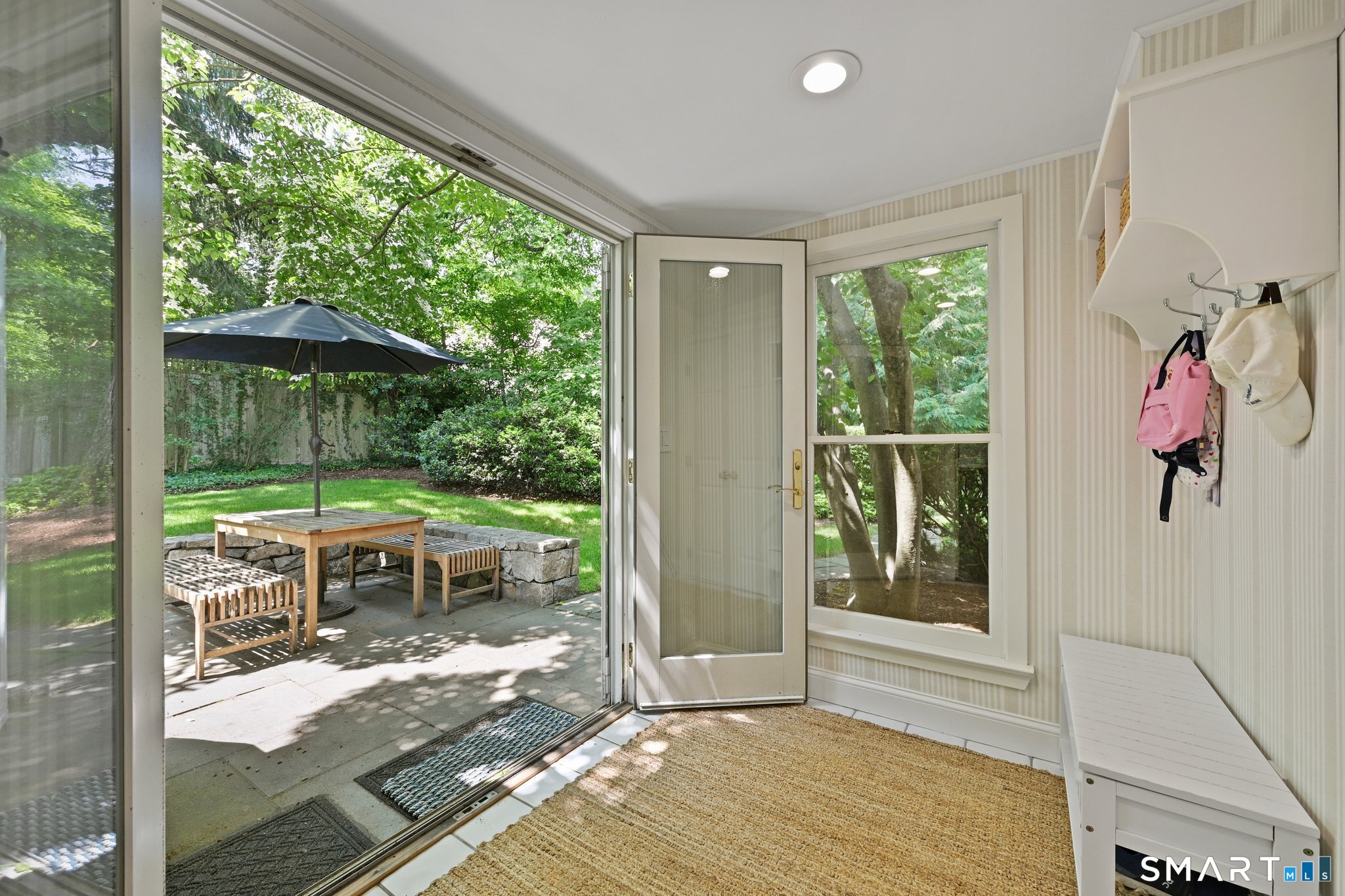32 Spring Water Lane New Canaan CT 06840
