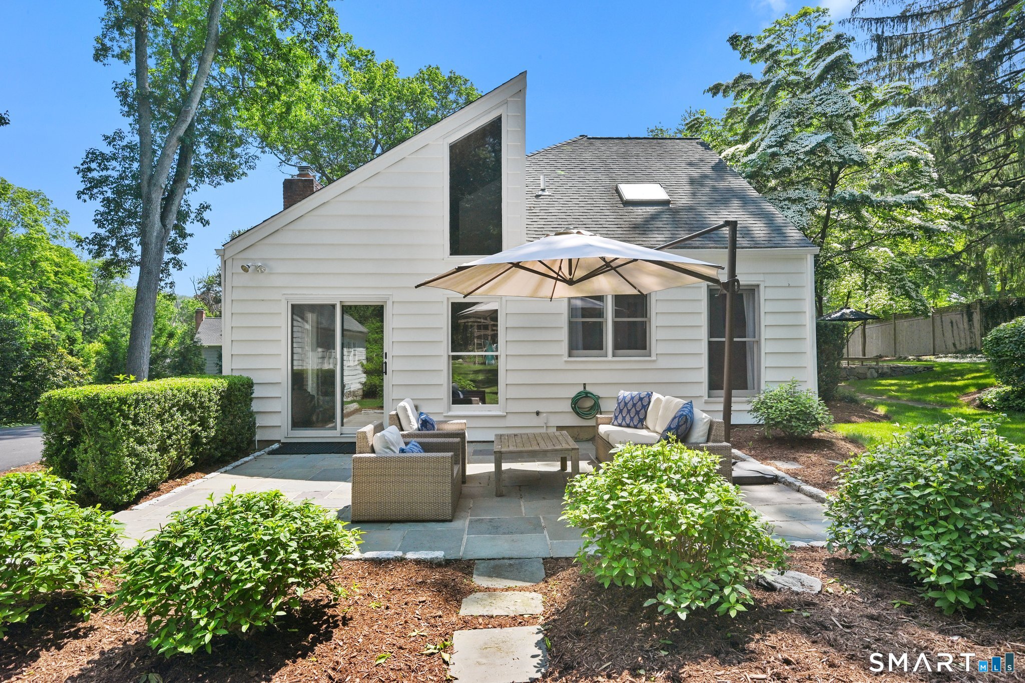 32 Spring Water Lane New Canaan CT 06840
