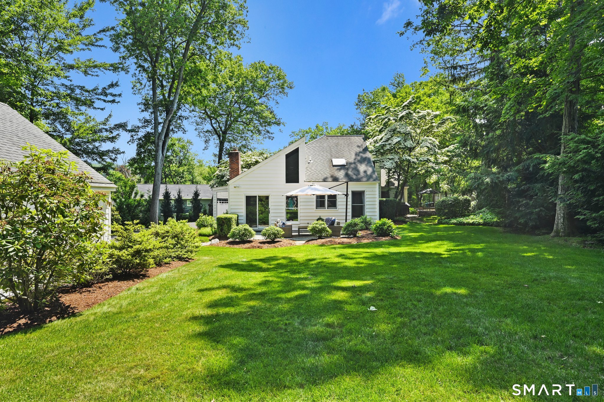 32 Spring Water Lane New Canaan CT 06840