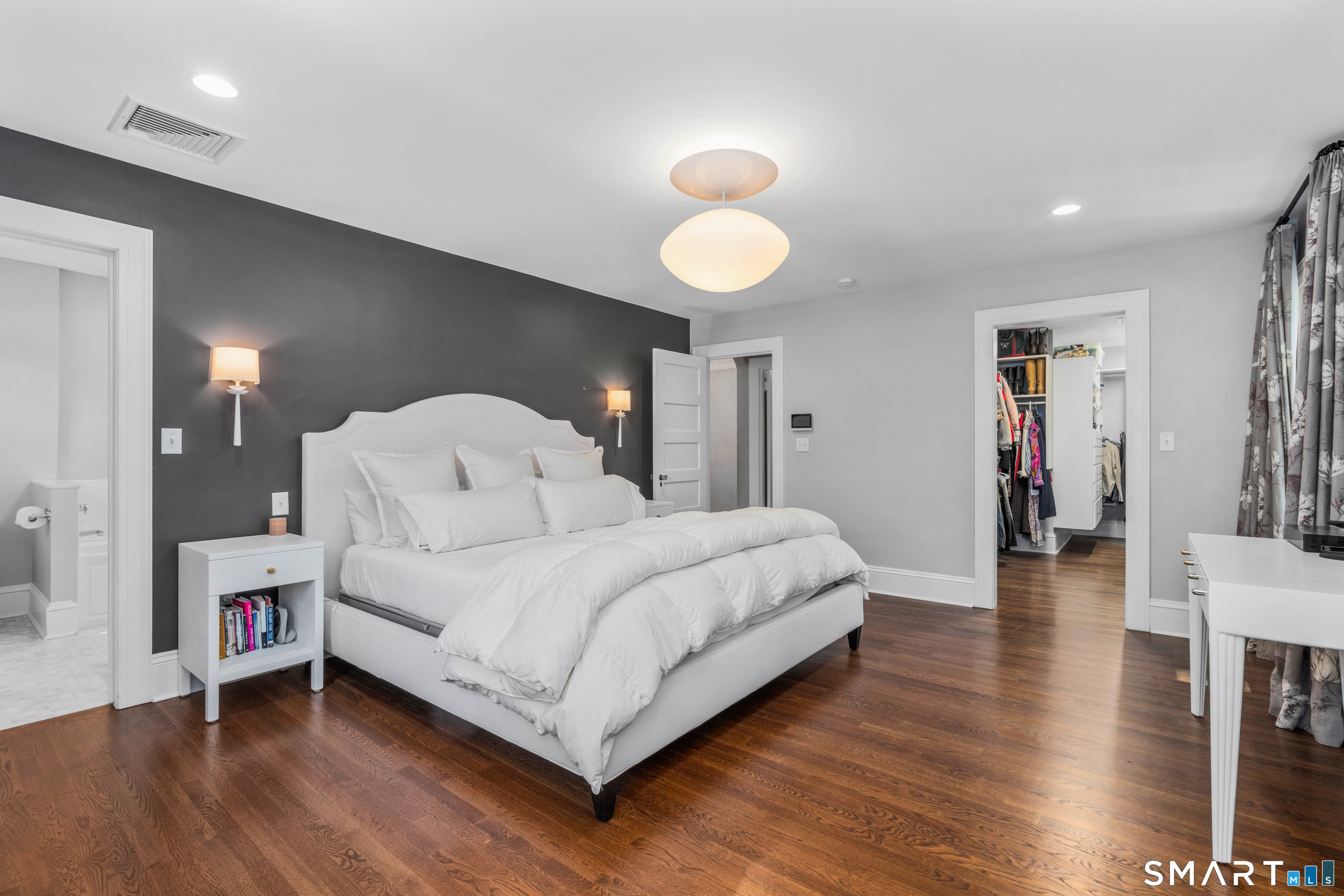 22 Ridgewood Road West Hartford CT 06107