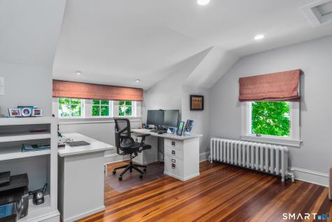 22 Ridgewood Road West Hartford CT 06107