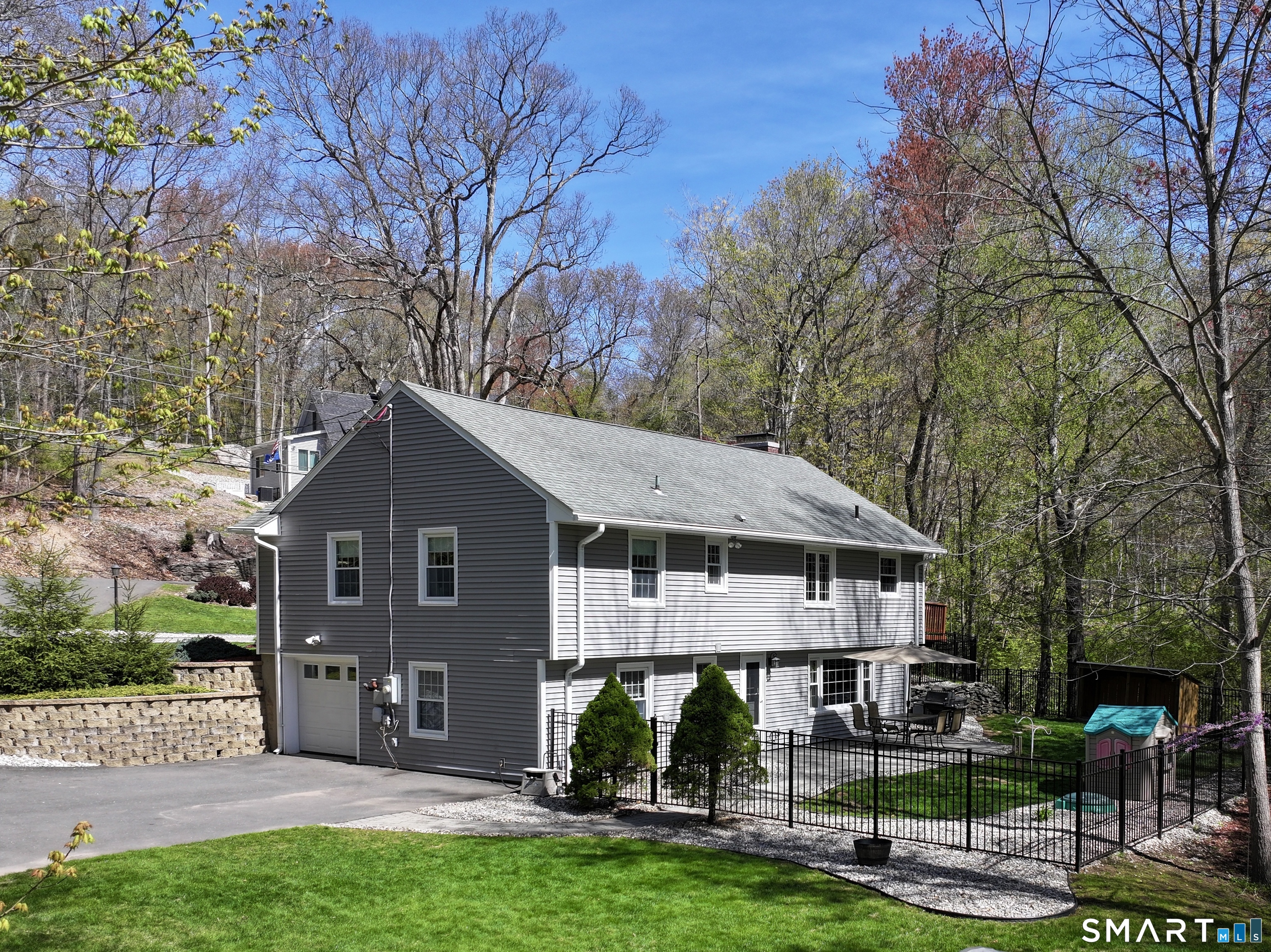 866 Hopewell Road Glastonbury CT 06073