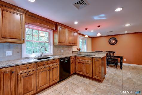 866 Hopewell Road Glastonbury CT 06073