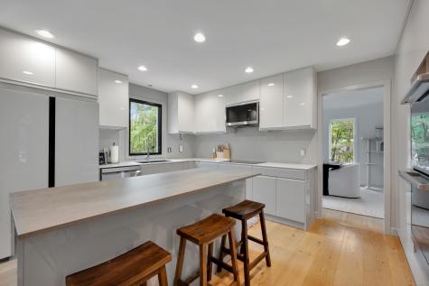 60 Wildcat Road Burlington CT 06013