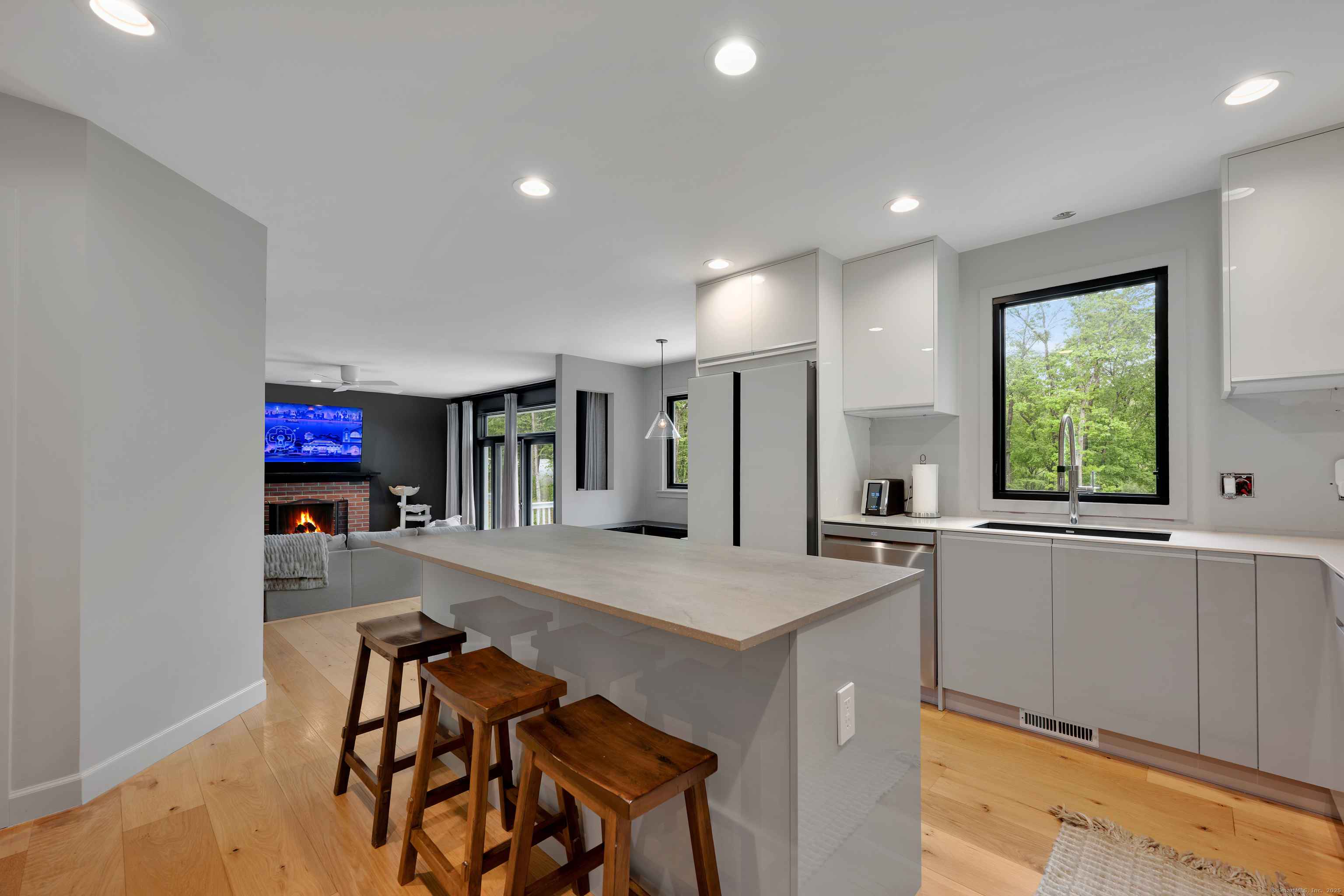 60 Wildcat Road Burlington CT 06013