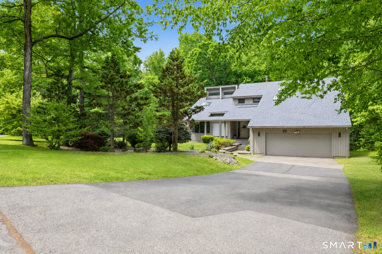 25 Eagle Rock Trail Marlborough CT 06447