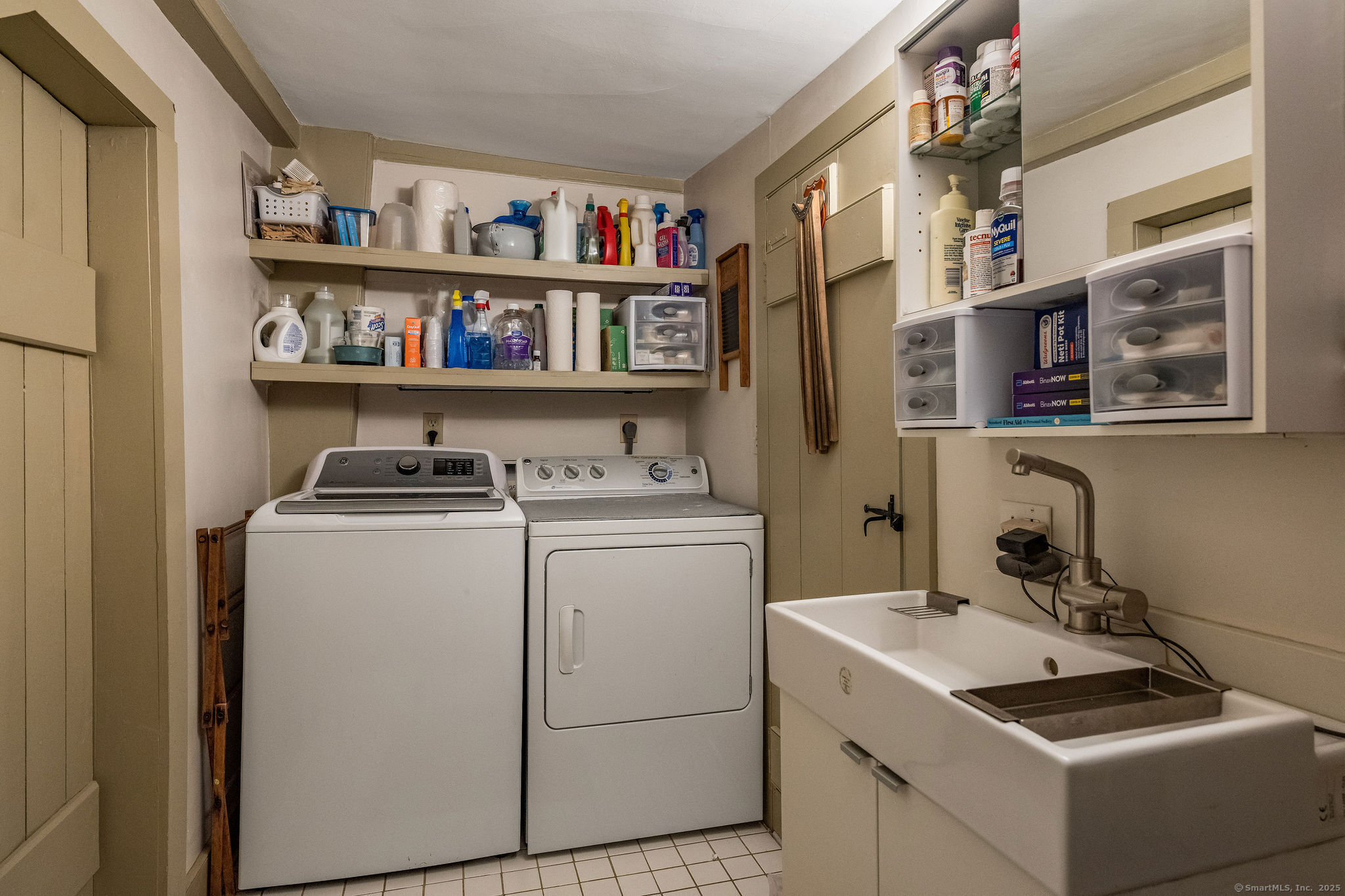 579 Taugwonk Road Stonington CT 06378