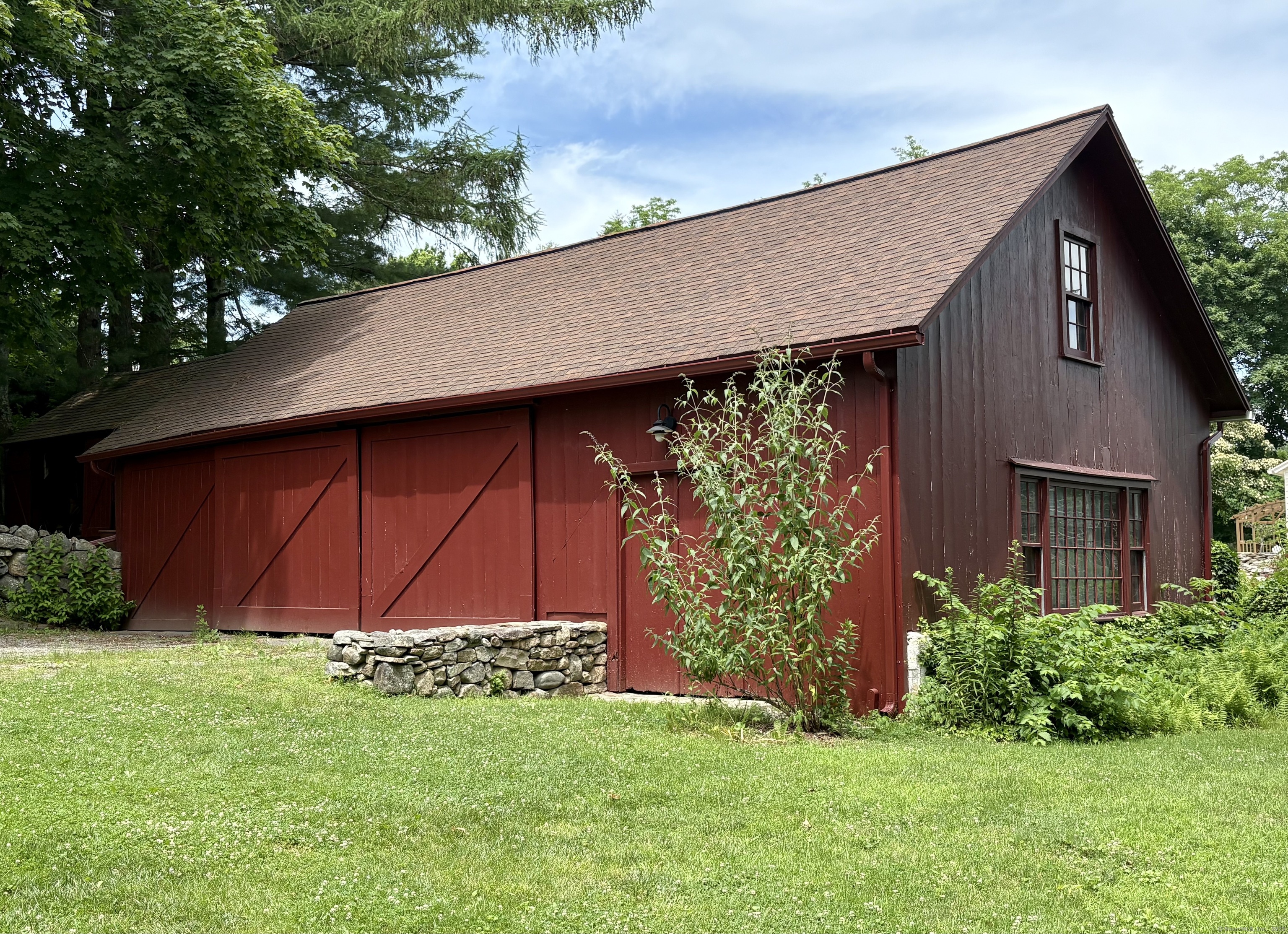 579 Taugwonk Road Stonington CT 06378