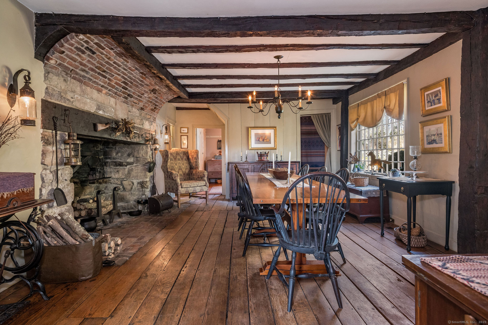 579 Taugwonk Road Stonington CT 06378