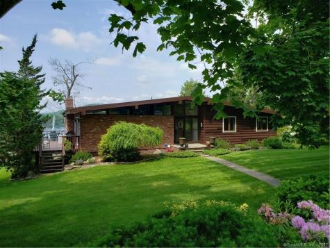 96 Kellogg Street Brookfield CT 06804