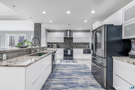 27 Old Quarry Road Woodbridge CT 06525