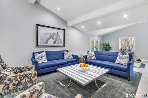 27 Old Quarry Road Woodbridge CT 06525