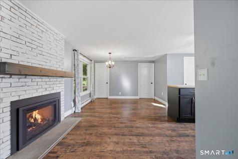 10 Woodside Road Hebron CT 06231