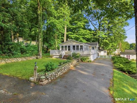 10 Woodside Road Hebron CT 06231