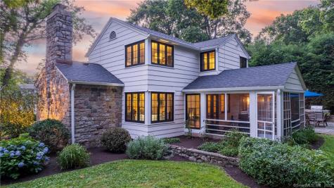 21 Cavray Road Norwalk CT 06855