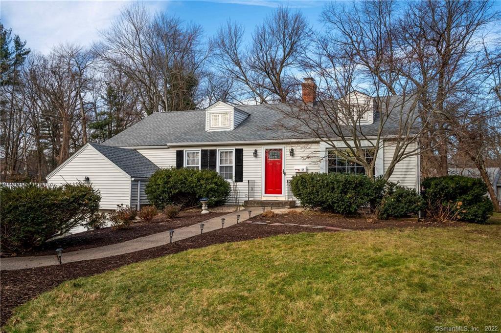 17 Fernridge Road West Hartford CT 06107