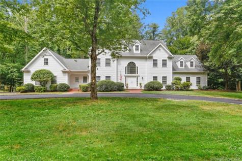 365 Fence Row Drive Fairfield CT 06824
