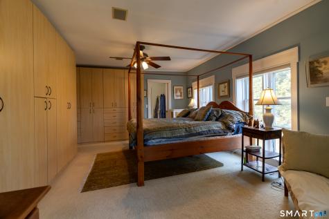 8 West Mystic Avenue Groton CT 06355