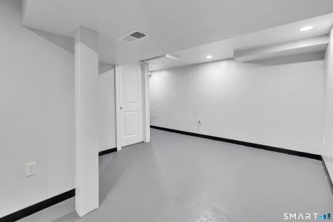 276 Griffin Avenue Bridgeport CT 06606