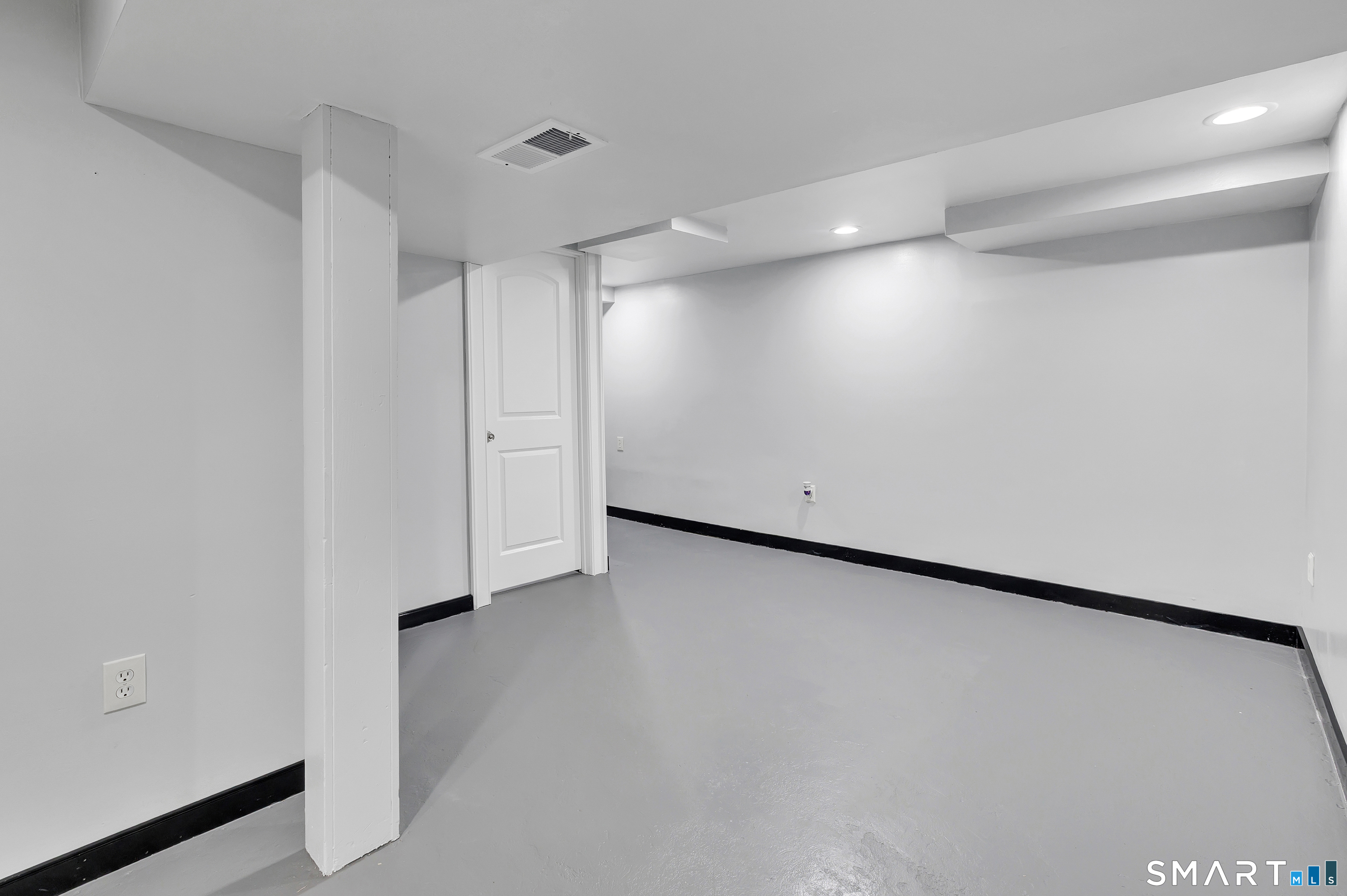 276 Griffin Avenue Bridgeport CT 06606