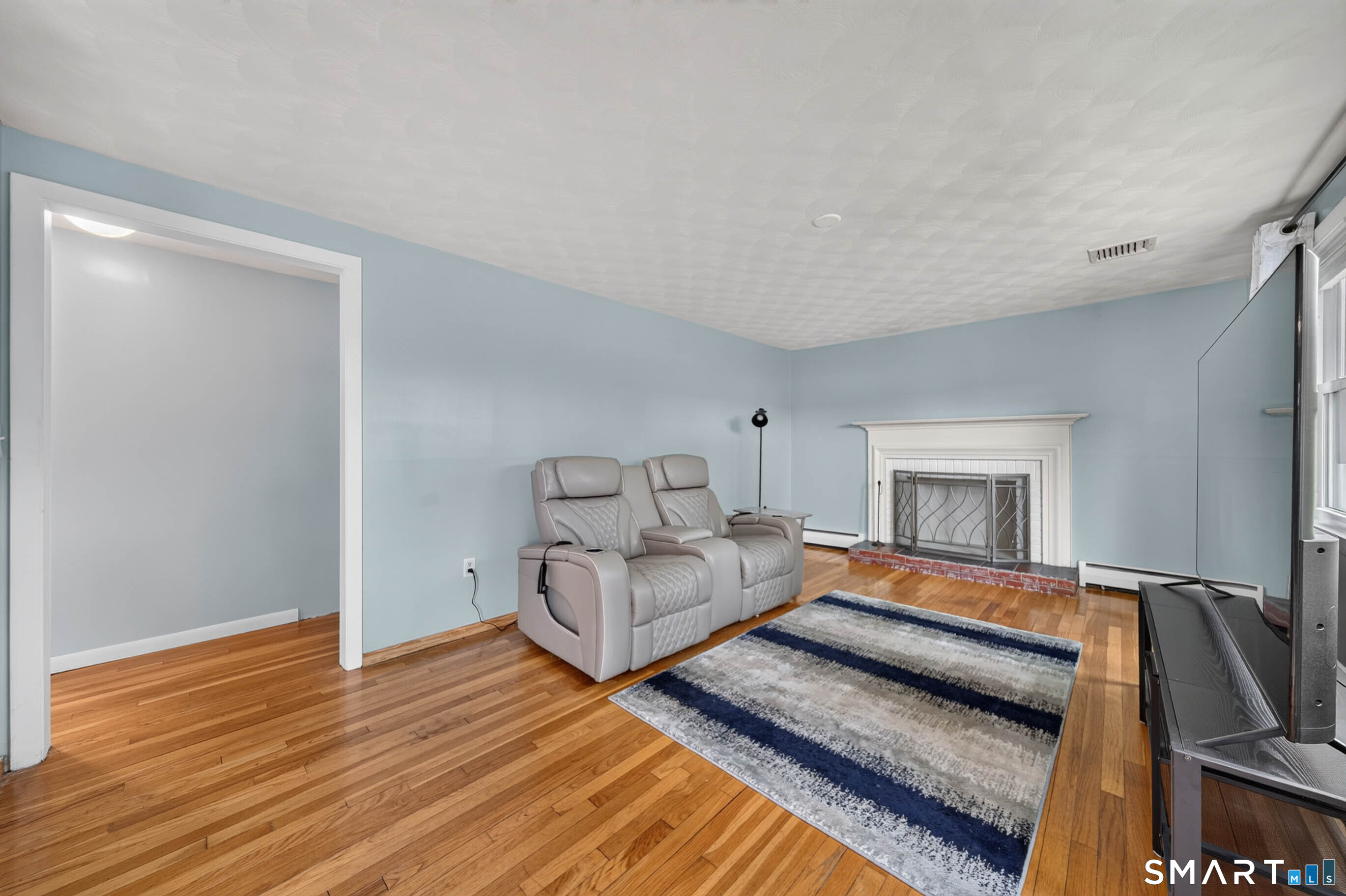 63 Bayberry Road Newington CT 06111