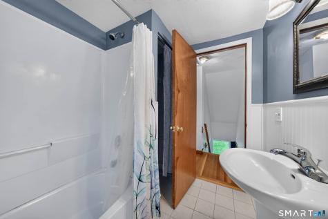 63 Bayberry Road Newington CT 06111