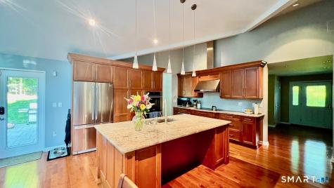 87 Warner Road Berlin CT 06037