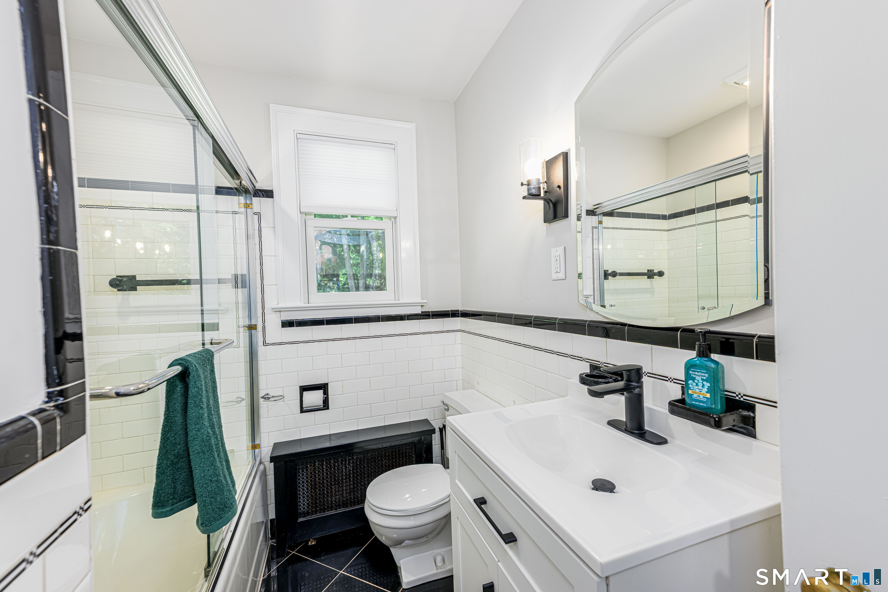 197 Old Tavern Road Orange CT 06477