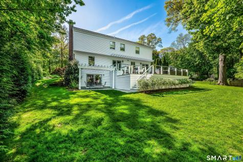 27 Point O Woods South Road Darien CT 06820