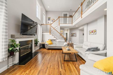 25 Revere Circle Southbury CT 06488