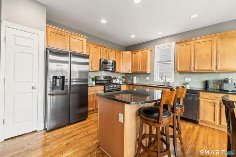 25 Revere Circle Southbury CT 06488