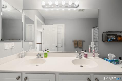 25 Revere Circle Southbury CT 06488