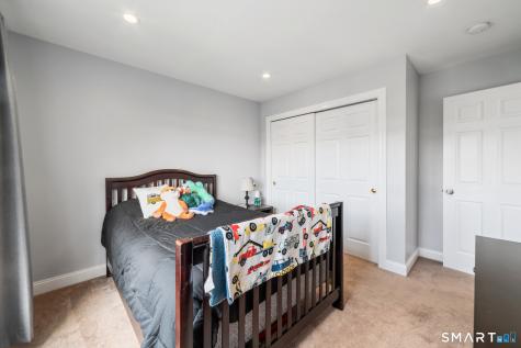 25 Revere Circle Southbury CT 06488