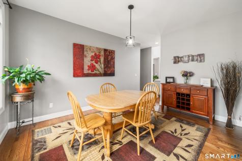 25 Revere Circle Southbury CT 06488