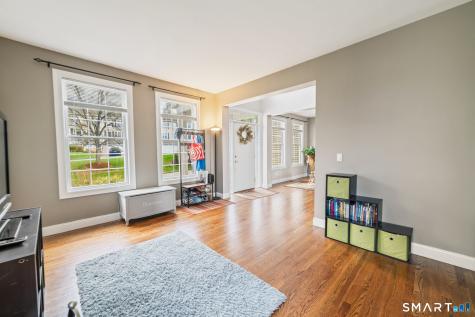 25 Revere Circle Southbury CT 06488