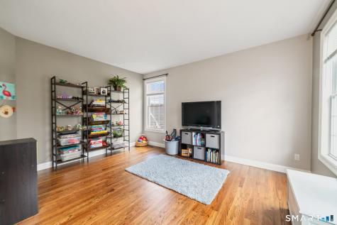 25 Revere Circle Southbury CT 06488