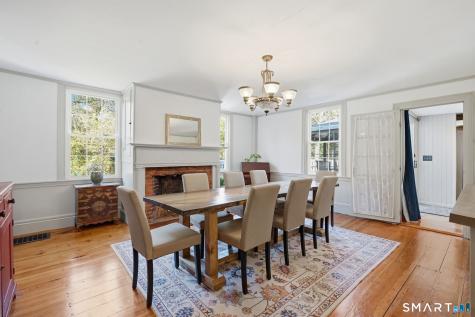 731 Latham Lane Suffield CT 06078