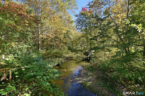 731 Latham Lane Suffield CT 06078