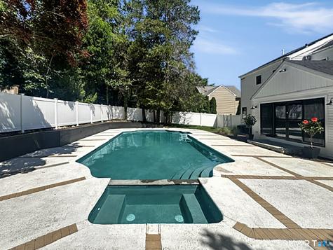 91 Lockwood Road Fairfield CT 06825