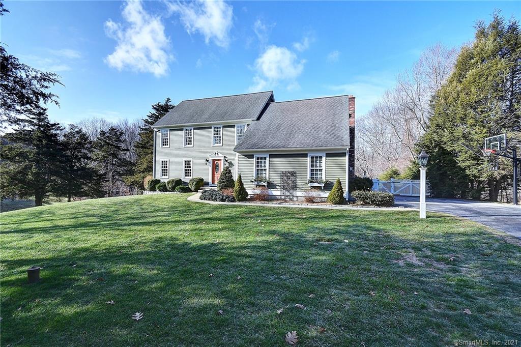 42 Heatherwood Drive Colchester CT 06415