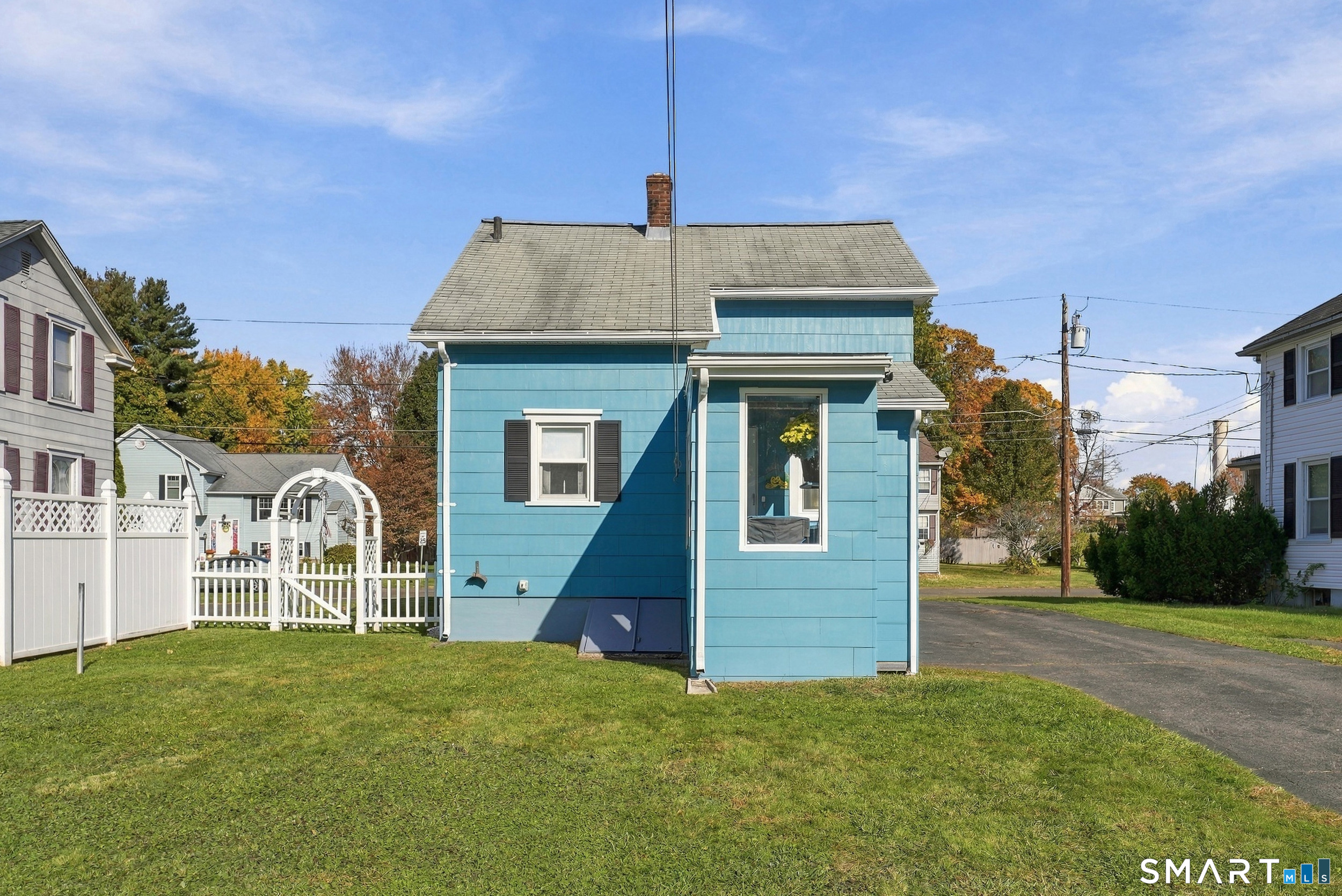 12 Dexter Road Windsor Locks CT 06096