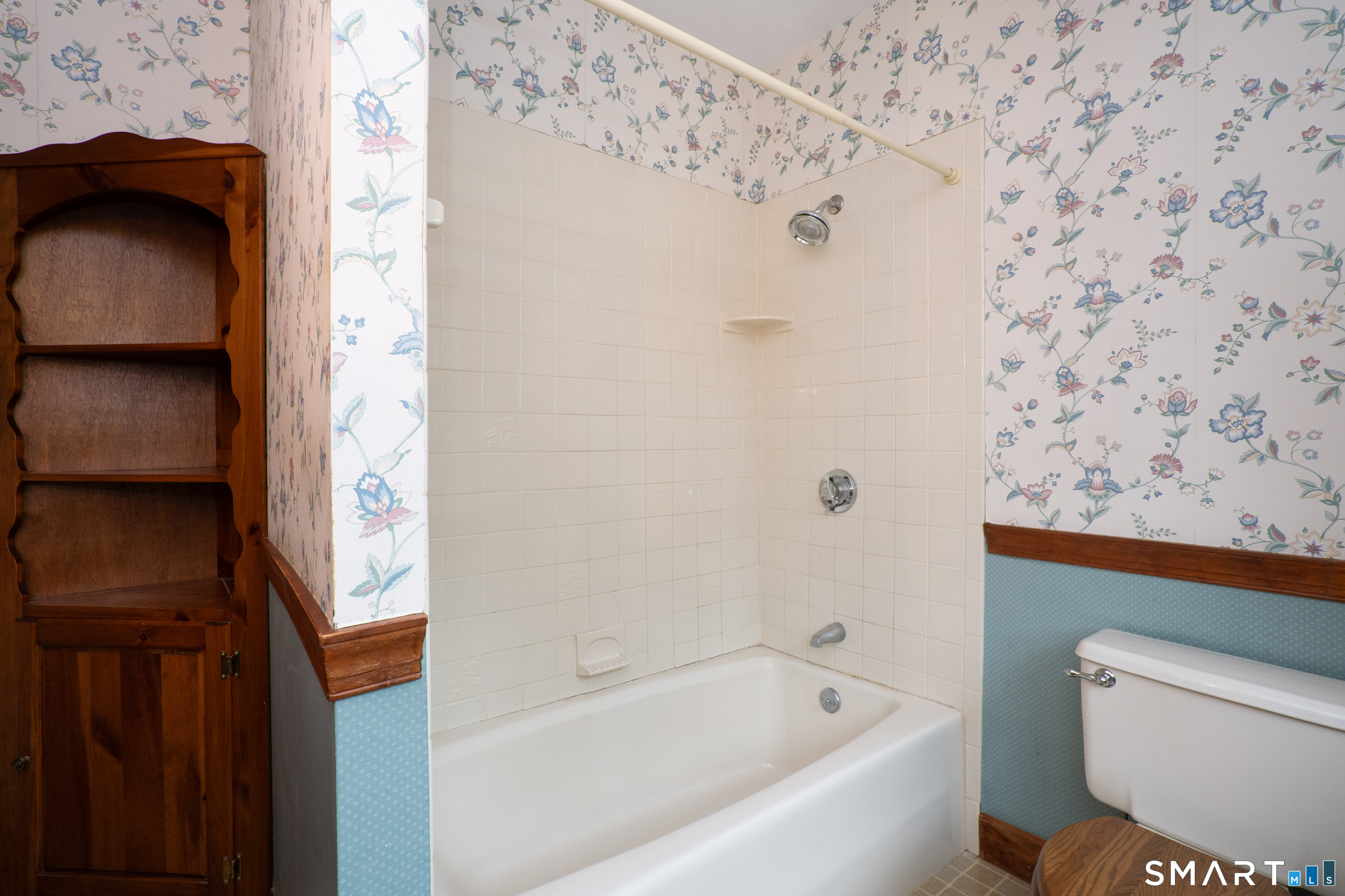 60 Bainbridge Road West Hartford CT 06119