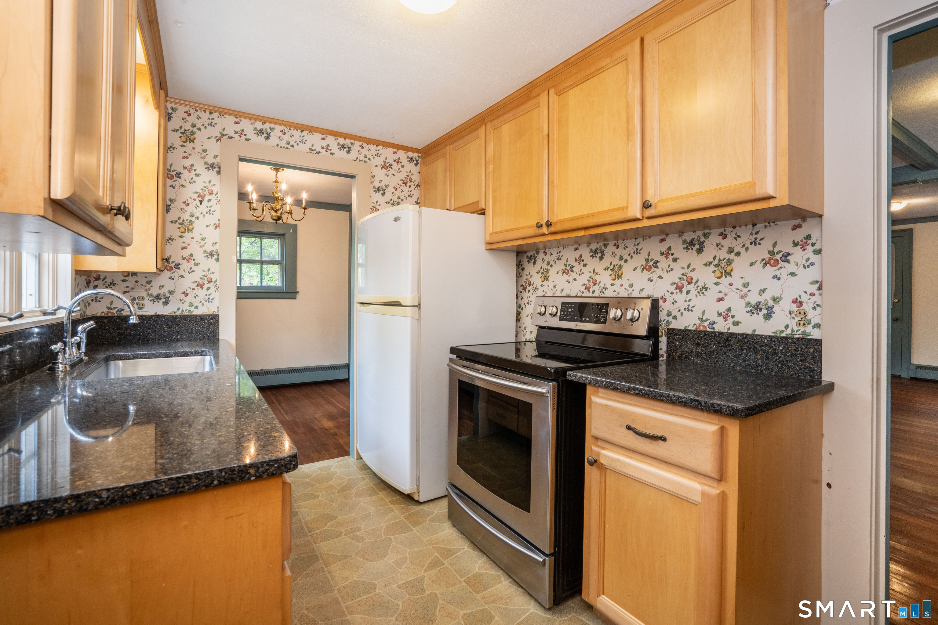60 Bainbridge Road West Hartford CT 06119