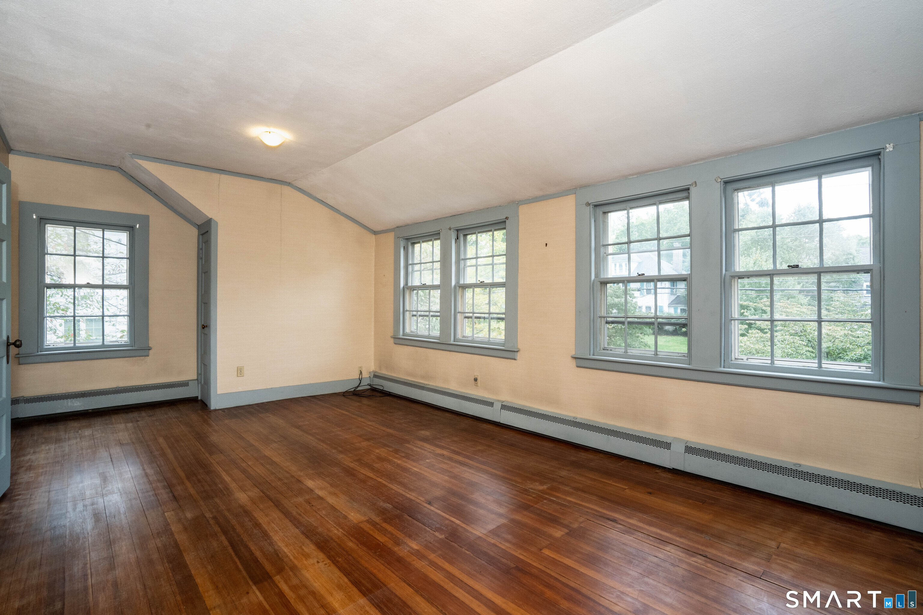 60 Bainbridge Road West Hartford CT 06119