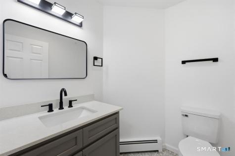70 Victoria Court Hamden CT 06514