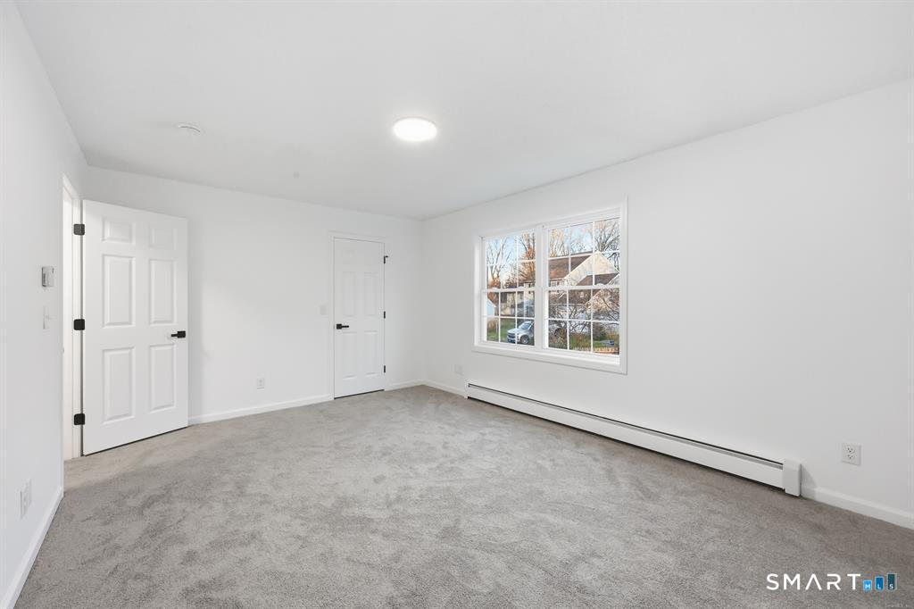 70 Victoria Court Hamden CT 06514