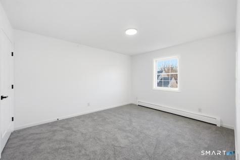 70 Victoria Court Hamden CT 06514