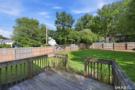 70 Victoria Court Hamden CT 06514